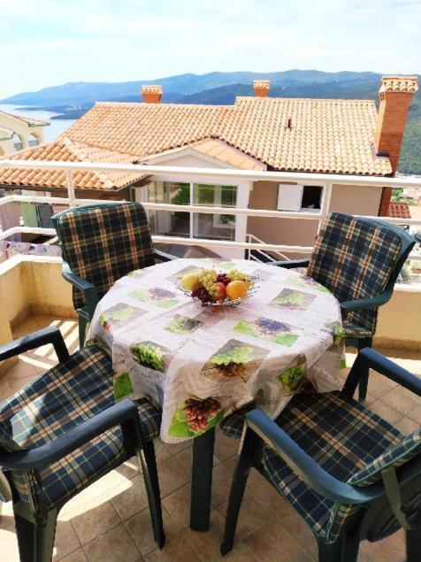 Apartmani Ines Рабац Екстериор снимка